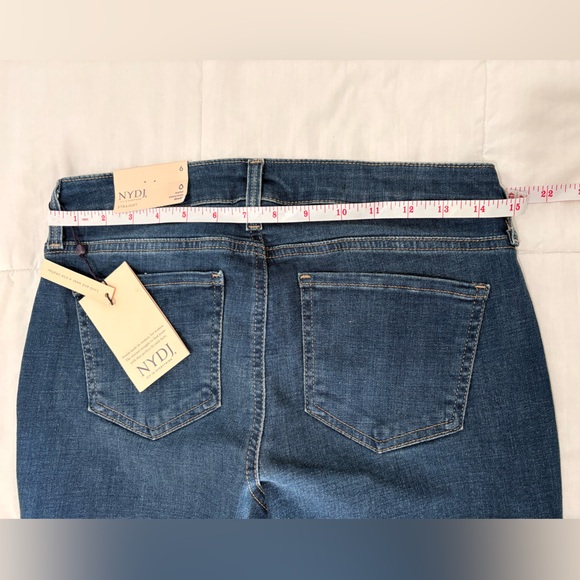 NYDJ Women's Jeans Marilyn Straight Jeans
Size 6 - Picture 14 of 14